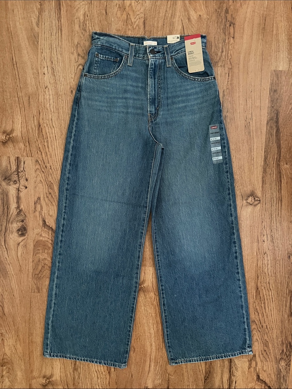 NWT Levi’s Cinch Baggy Wide Leg Jeans - Picture 5 of 13